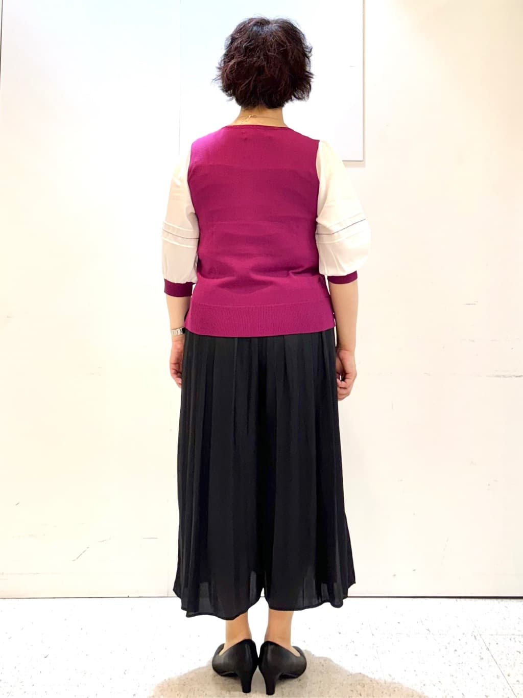 ヤスコさんの「Reflect｜【WEB先行カラーあり／手洗い可】ジョーゼットスリーブ&times;ニット」を使ったコーディネート