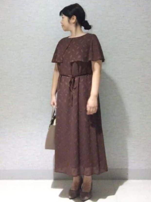sakoさんの「Reflect｜【撥水／二の腕カバー】ケープデザインワンピース」を使ったコーディネート