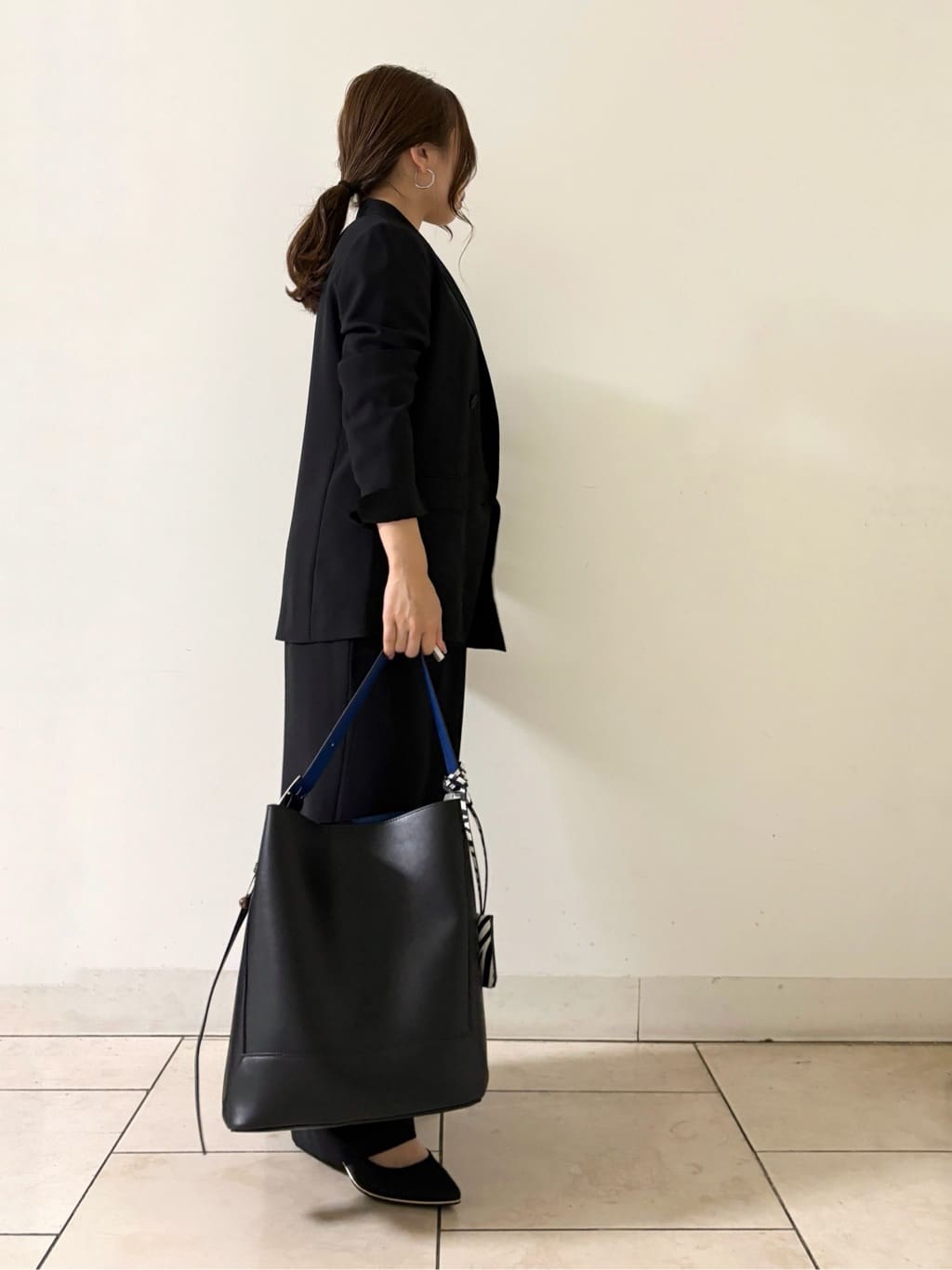 kahoさんの「INDIVI｜【着心地◎！】タックワイドパンツ」を使ったコーディネート