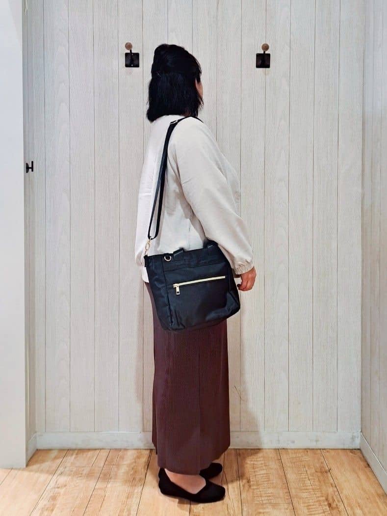 kotomiさんの「SHOO･LA･RUE｜【ひんやり/S-LL】大人の五分袖プリントTシャツ」を使ったコーディネート