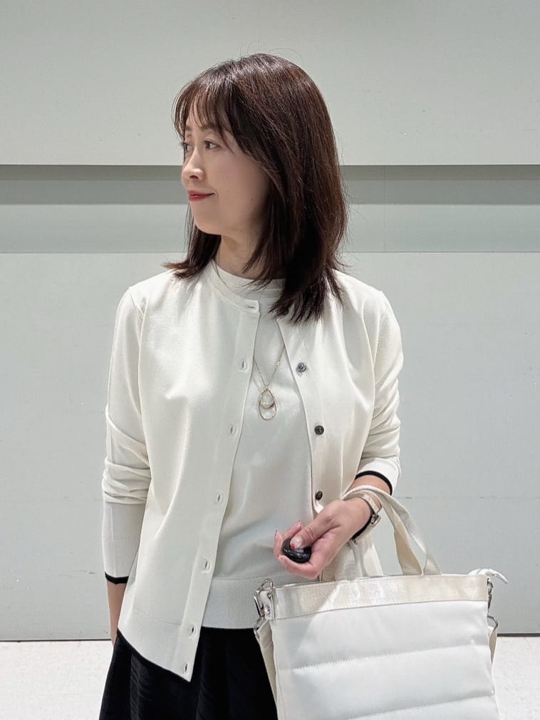 makiさんの「UNTITLED｜【アンサンブル可/薄手/洗える】5分袖クルーニット」を使ったコーディネート