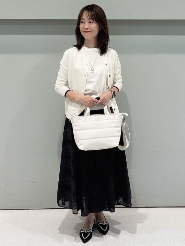 makiさんの「UNTITLED｜【アンサンブル可/薄手/洗える】5分袖クルーニット」を使ったコーディネート