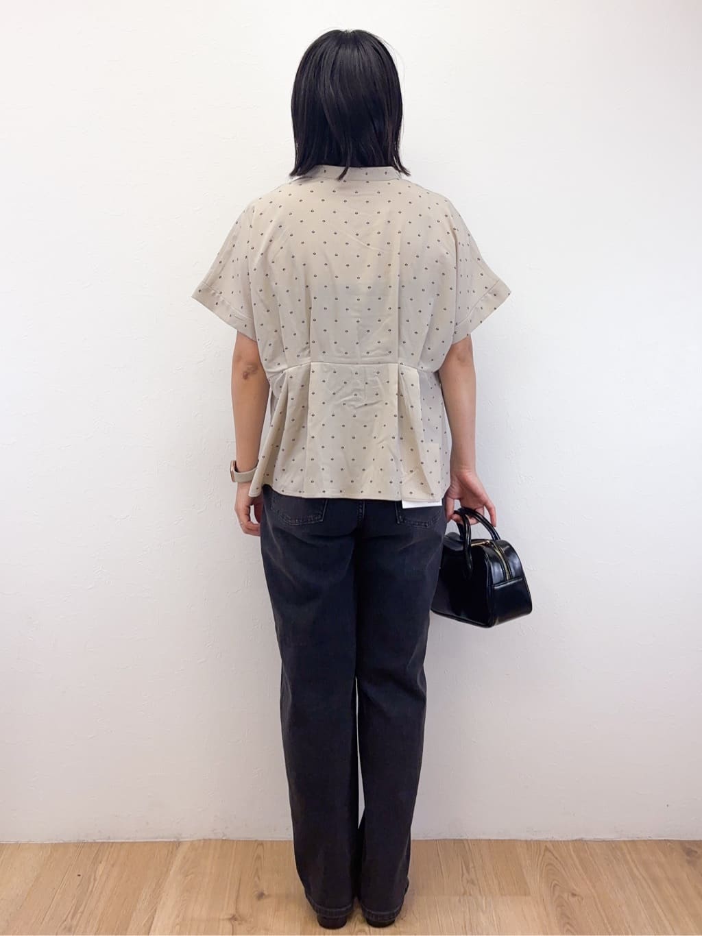Takeさんの「OPAQUE.CLIP｜ストレッチストレートデニム【洗濯機洗い可】」を使ったコーディネート
