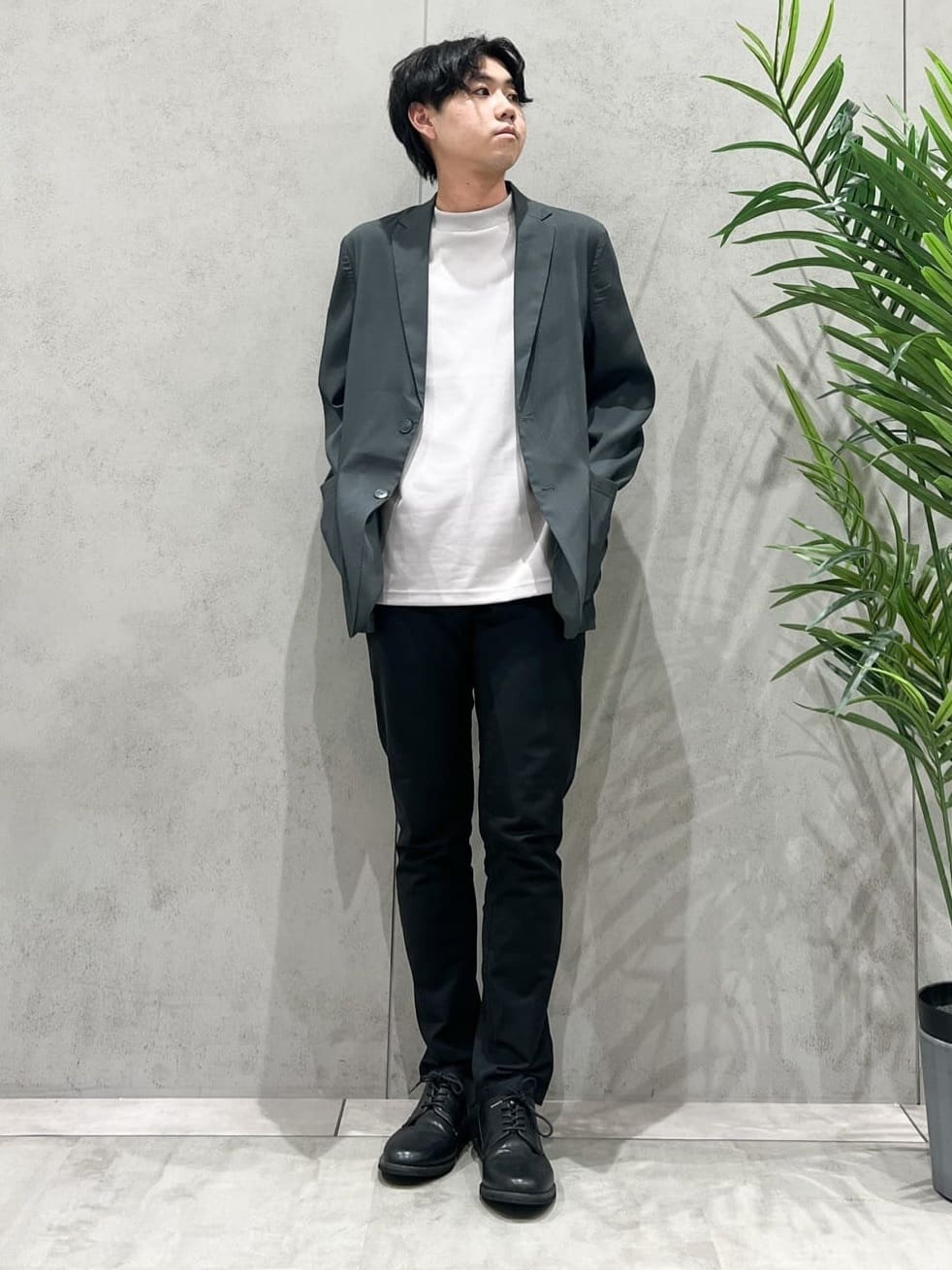 SHI-MAさんの「THE SHOP TK｜【Begin/ビギン10月号掲載】楊柳スマートジャケット　軽量/洗濯機OK/セットアップ可」を使ったコーディネート