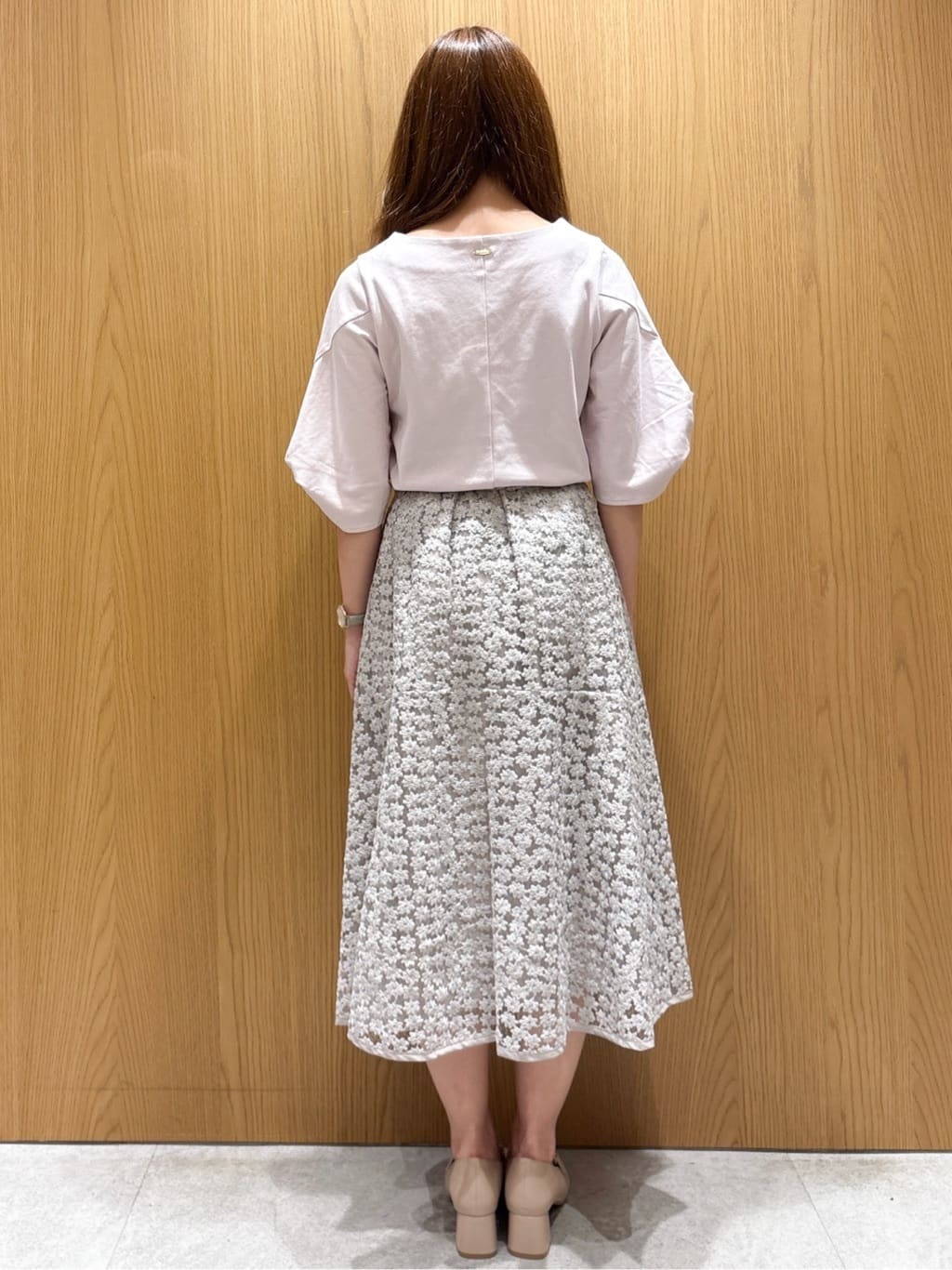 ゆいさんの「index｜パフスリーブツイストタックトップス【洗濯機可／接触冷感／UVケア】」を使ったコーディネート