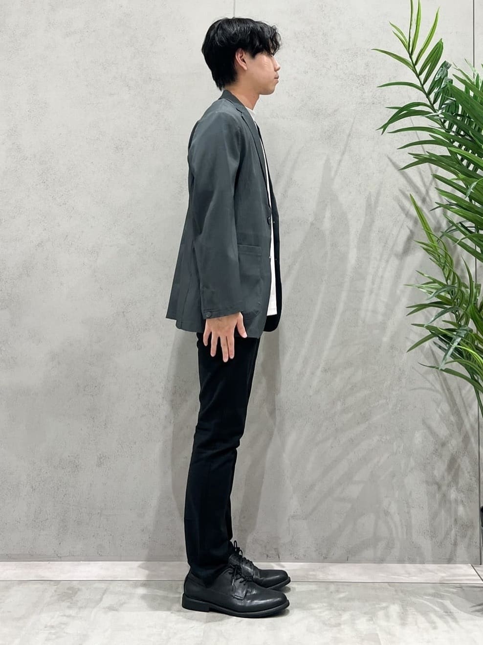 SHI-MAさんの「THE SHOP TK｜【Begin/ビギン10月号掲載】楊柳スマートジャケット　軽量/洗濯機OK/セットアップ可」を使ったコーディネート