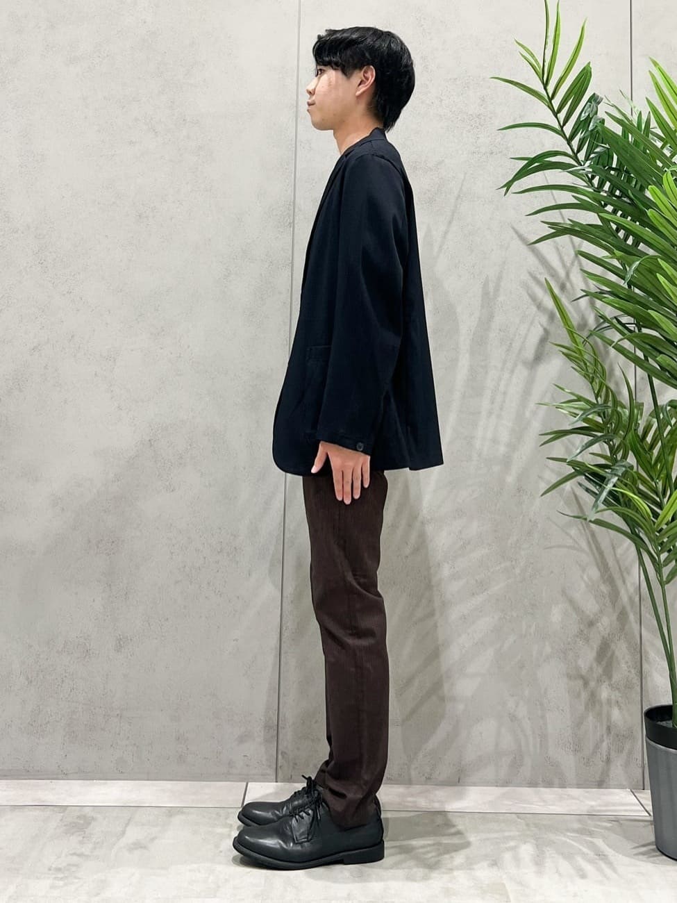 SHI-MAさんの「THE SHOP TK｜【Begin/ビギン10月号掲載】楊柳スマートジャケット　軽量/洗濯機OK/セットアップ可」を使ったコーディネート