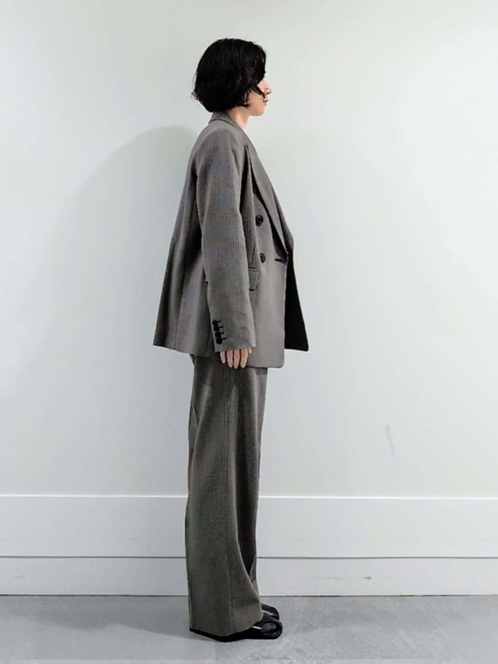 ミズタさんの「UNTITLED｜【セットアップ可】ウールライク ダブルブレストジャケット」を使ったコーディネート