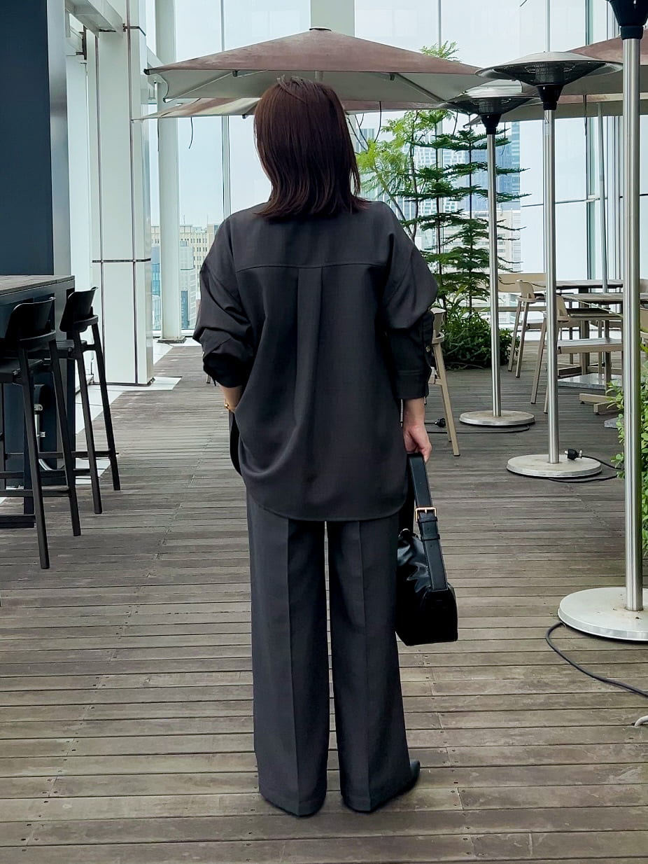 ちびゆきさんの「grove｜【カセット服/選べる着丈】洗濯機で洗えるオーバーシャツ」を使ったコーディネート