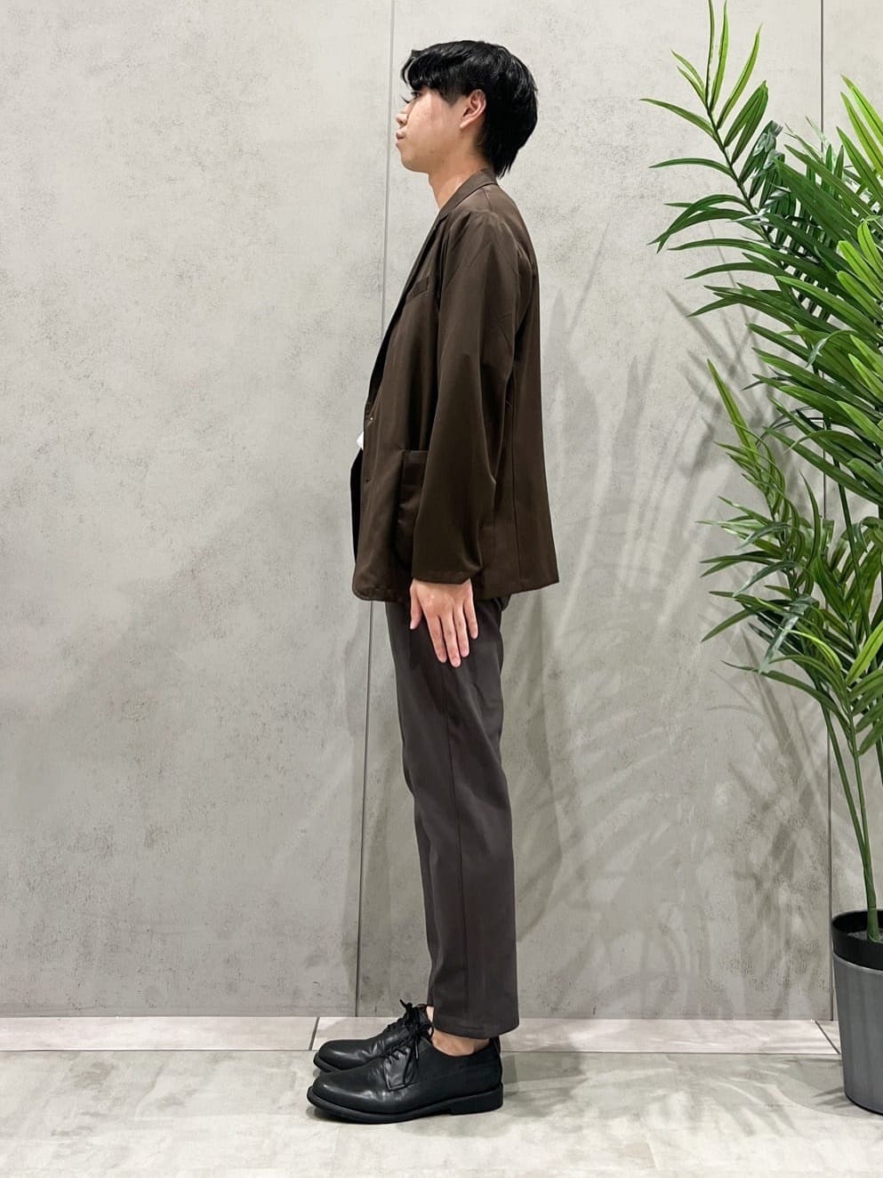 SHI-MAさんの「THE SHOP TK｜スムースファイバーリラックスジャケット 【セットアップ可／UVカット／イージーケア／洗濯機OK】」を使ったコーディネート