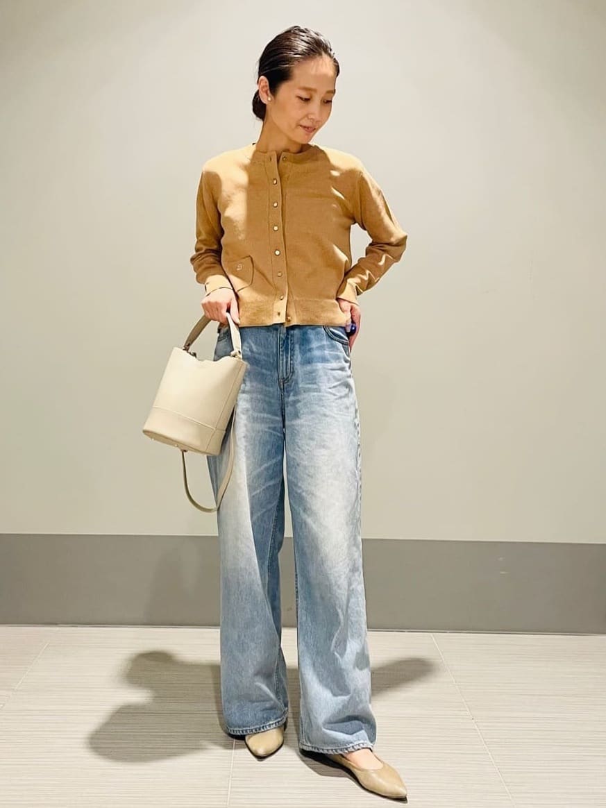 Annさんの「DRESSTERIOR｜ヴィンテージ加工ワイドデニムパンツ」を使ったコーディネート