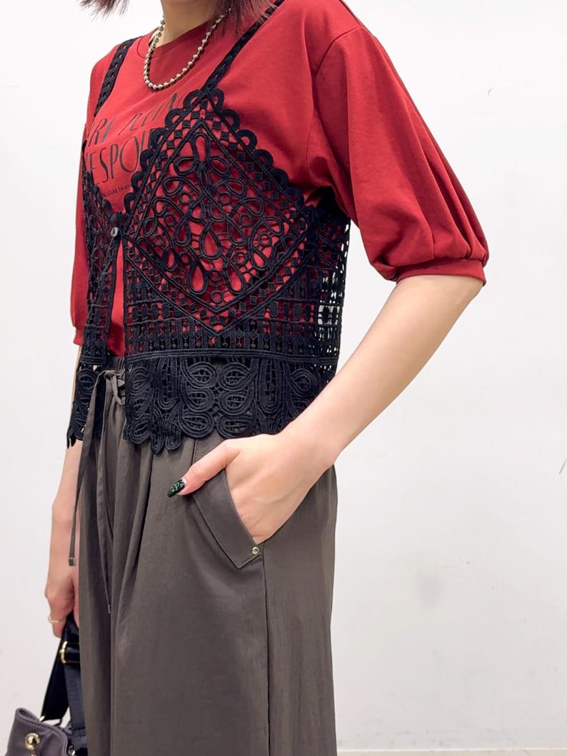 𝐜𝐡𝐢𝐤𝐚さんの「SHOO･LA･RUE｜【ひんやり/S-LL】大人の五分袖プリントTシャツ」を使ったコーディネート