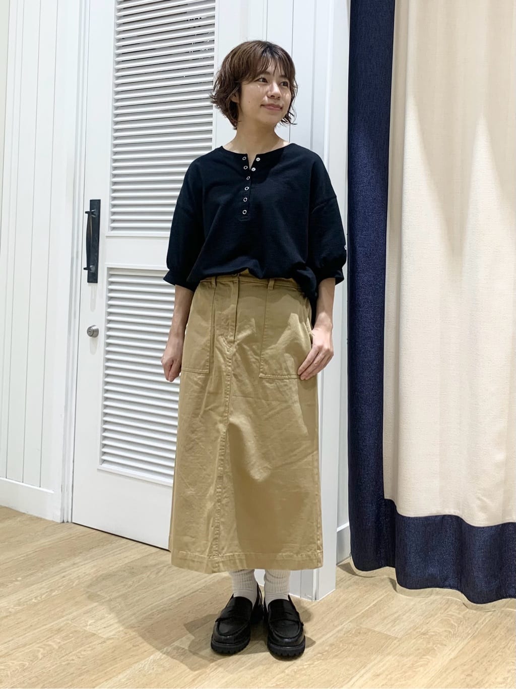 IMARIさんの「Dessin｜【360度可愛い/前後2WAY/洗える】ライトコットンヘンリーカットソー」を使ったコーディネート