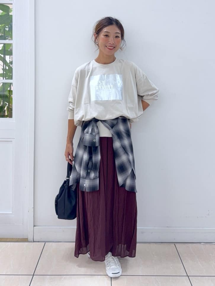 Osawaさんの「Dessin｜【洗える】箔プリントロングTシャツ」を使ったコーディネート