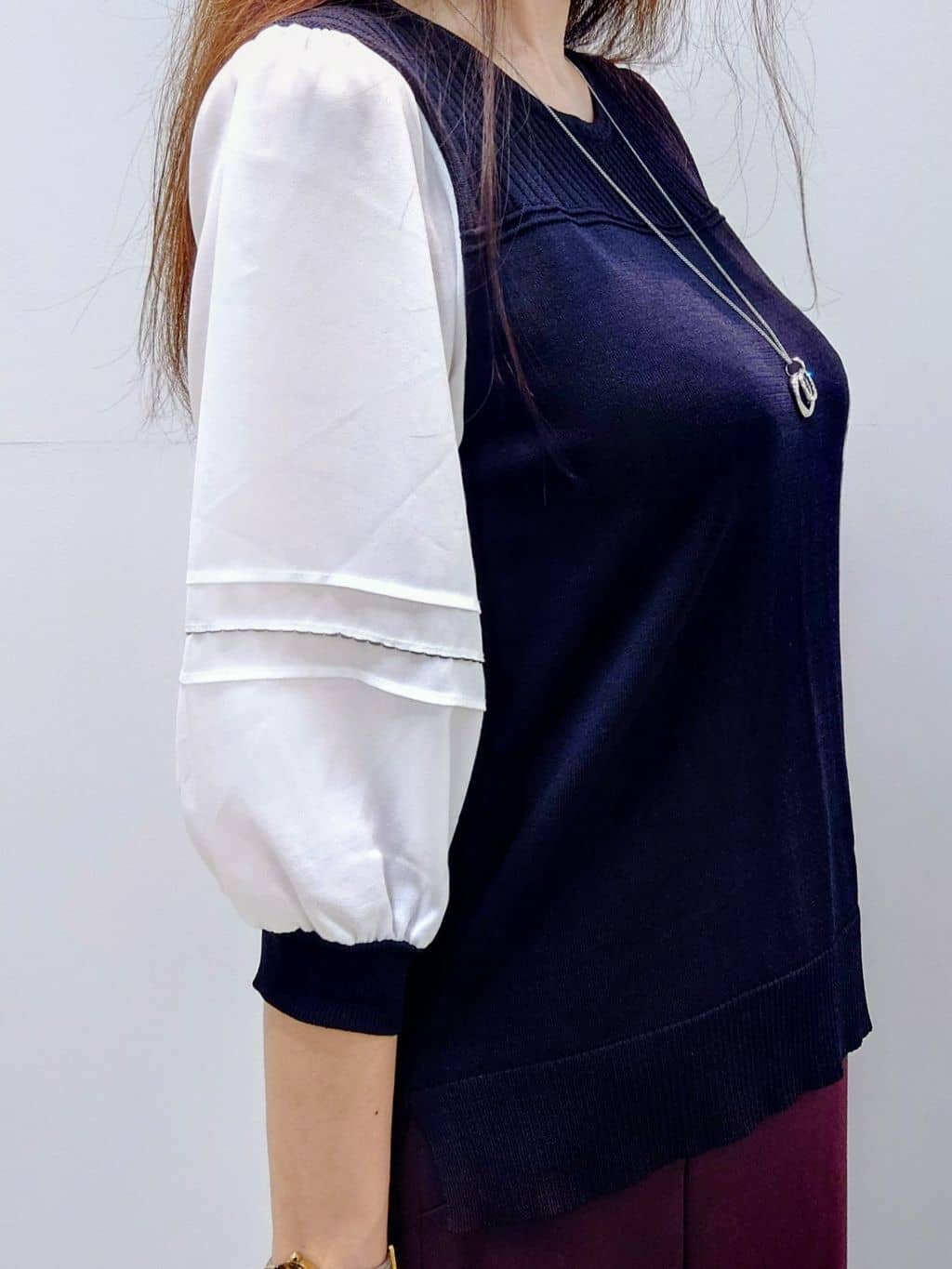 yoshiさんの「Reflect｜【WEB先行カラーあり／手洗い可】ジョーゼットスリーブ&times;ニット」を使ったコーディネート