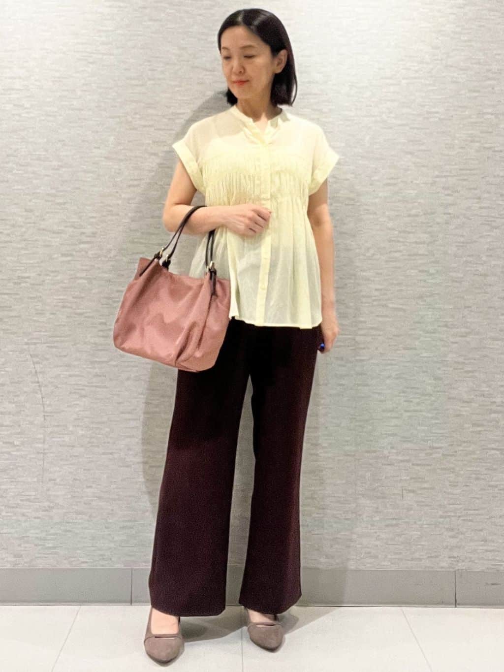 marikoさんの「Reflect｜【二の腕さりげなくカバー】シャーリングブラウス」を使ったコーディネート