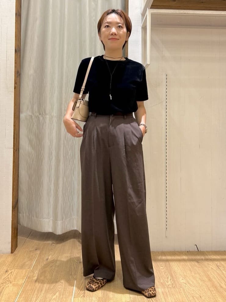 ga_riさんの「THE SHOP TK｜シアーベロアカットソー【洗える】」を使ったコーディネート