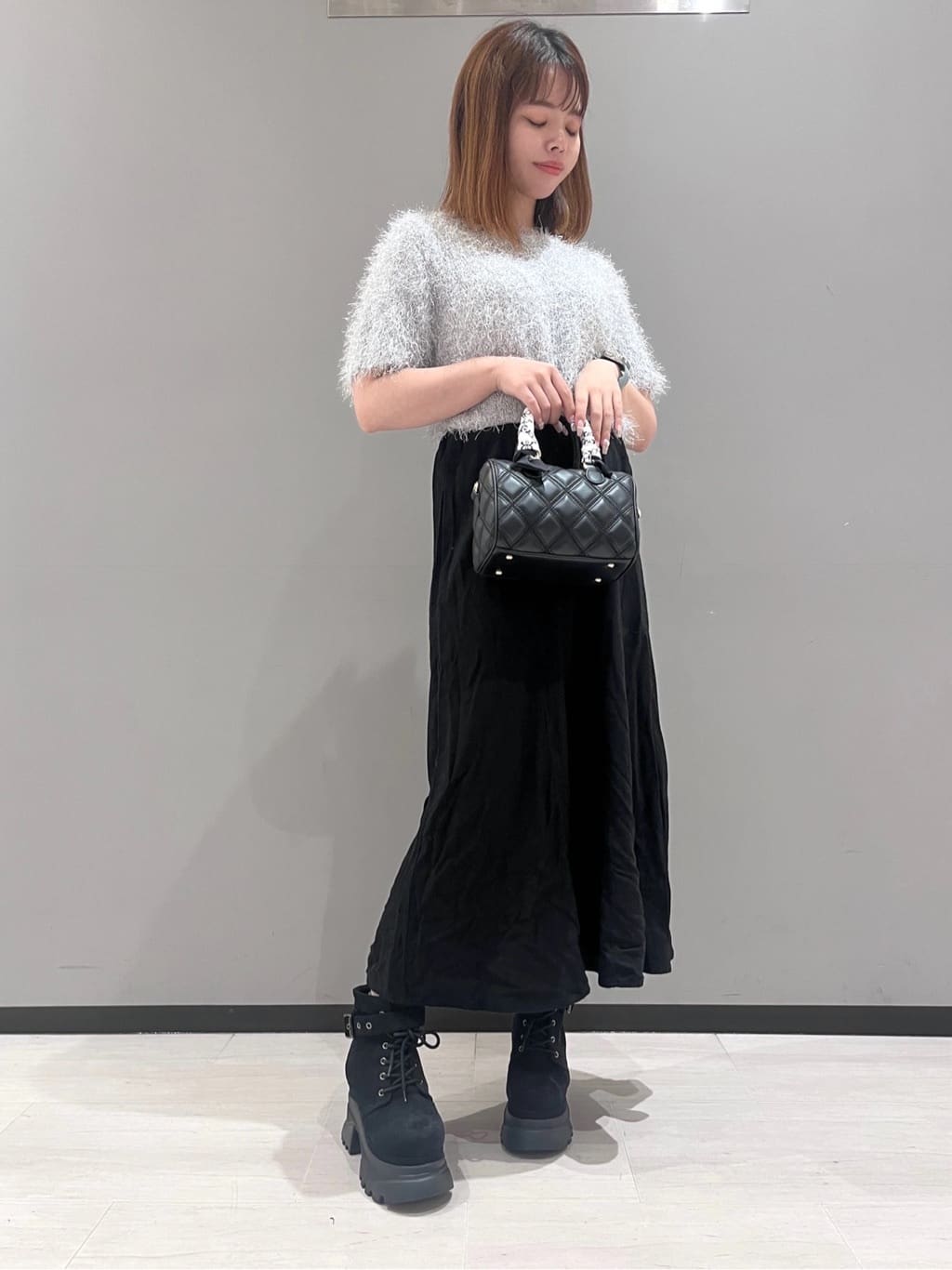 RISAさんの「ESPERANZA｜レースアップバックル厚底ブーツ」を使ったコーディネート