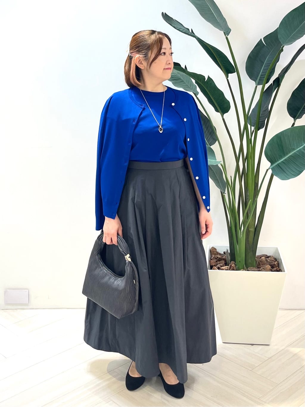 Tomoさんの「UNTITLED｜【アンサンブル可/薄手/洗える】5分袖クルーニット」を使ったコーディネート