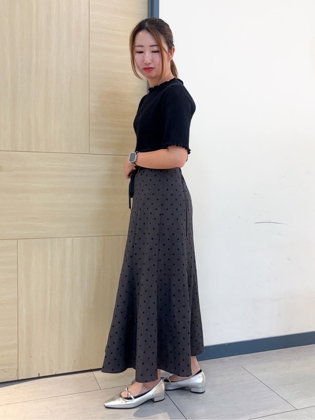 nanaさんの「grove｜ドットで華やぐ　軽やかマーメイドスカート」を使ったコーディネート