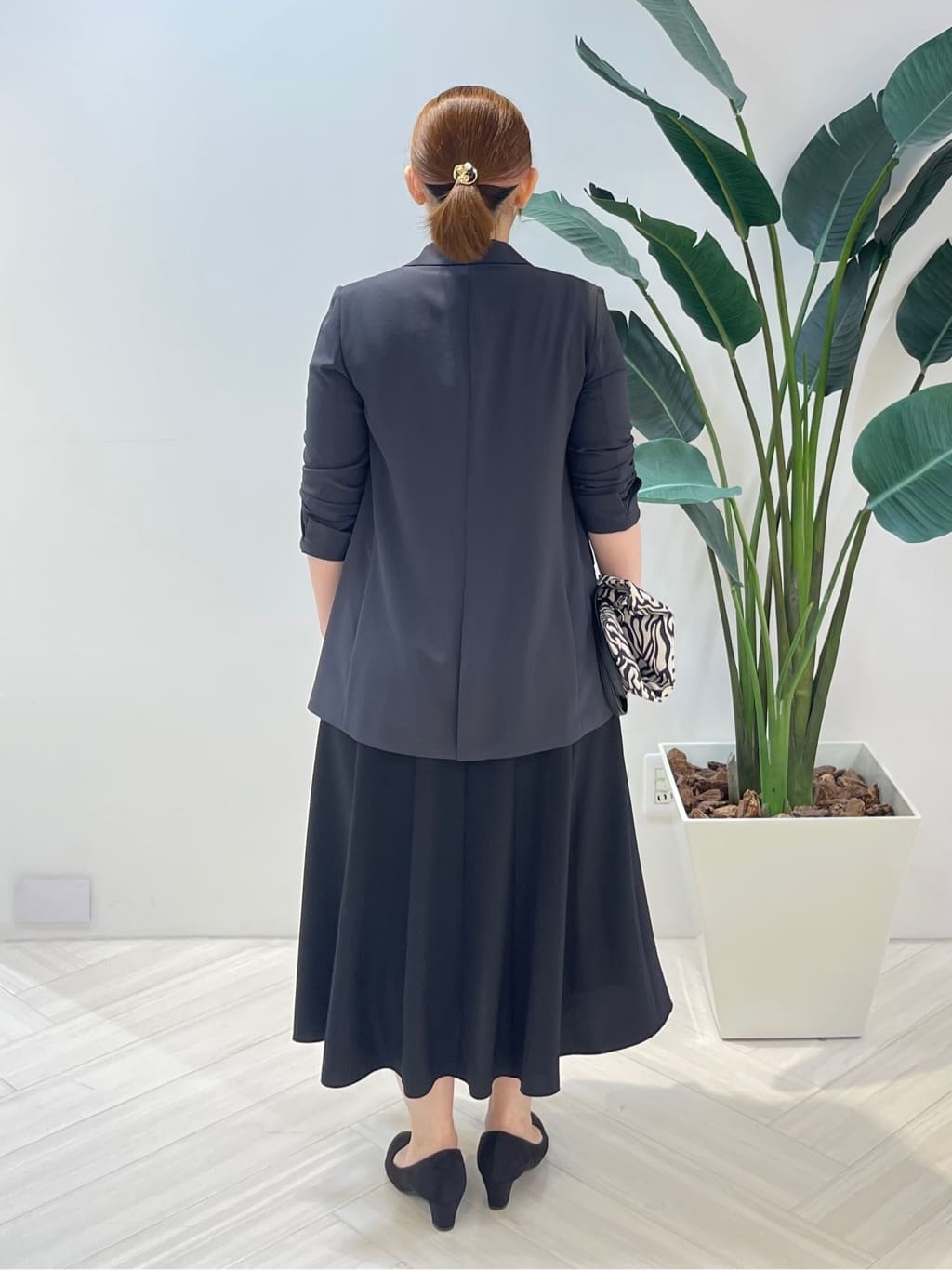 Tomoさんの「UNTITLED｜【美シルエット】ノースリーブワンピース」を使ったコーディネート