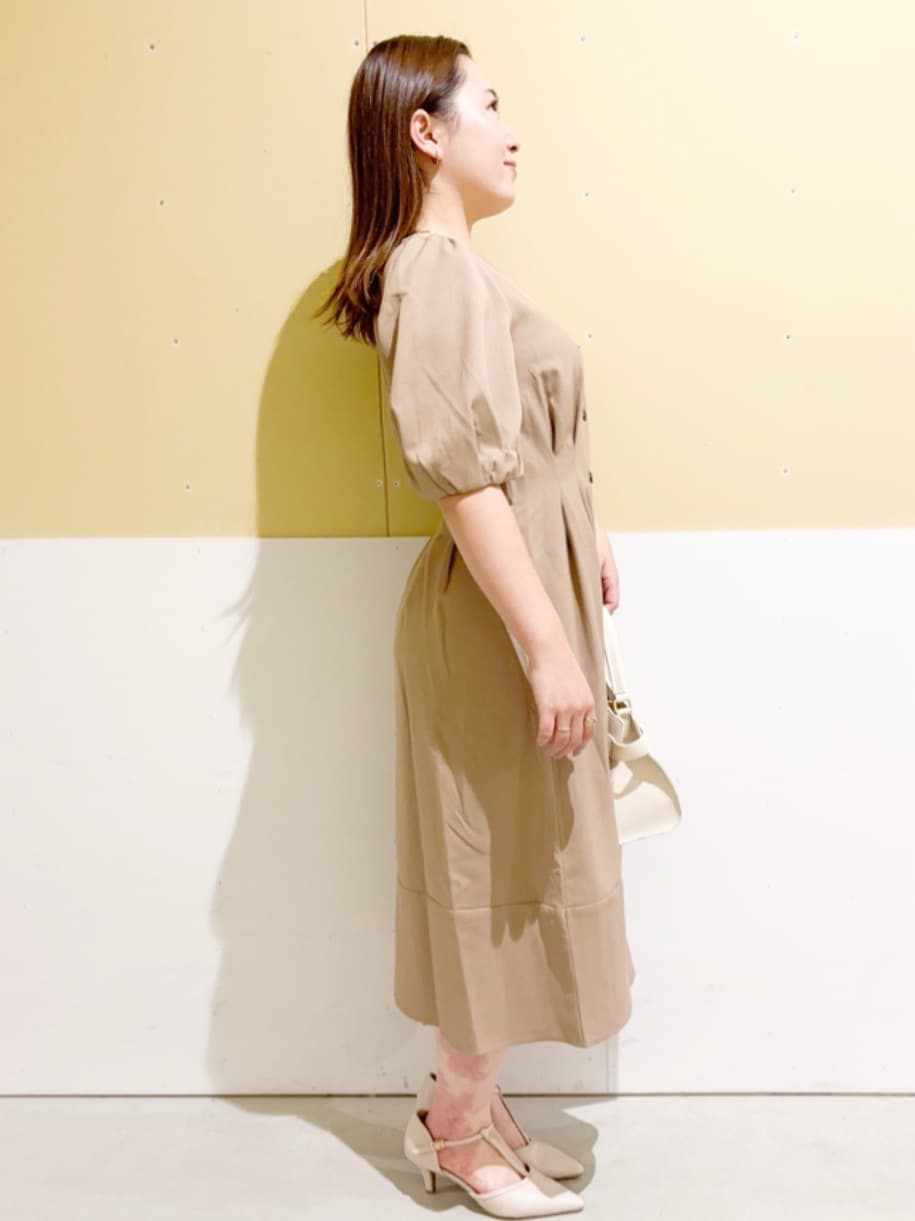 ゆきたぷさんの「OPAQUE.CLIP｜タックパフスリーブワンピース【洗濯機洗い可／イージーアイロン】」を使ったコーディネート