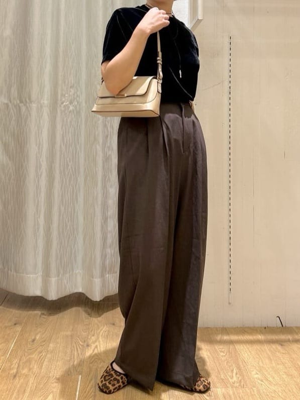 ga_riさんの「THE SHOP TK｜シアーベロアカットソー【洗える】」を使ったコーディネート