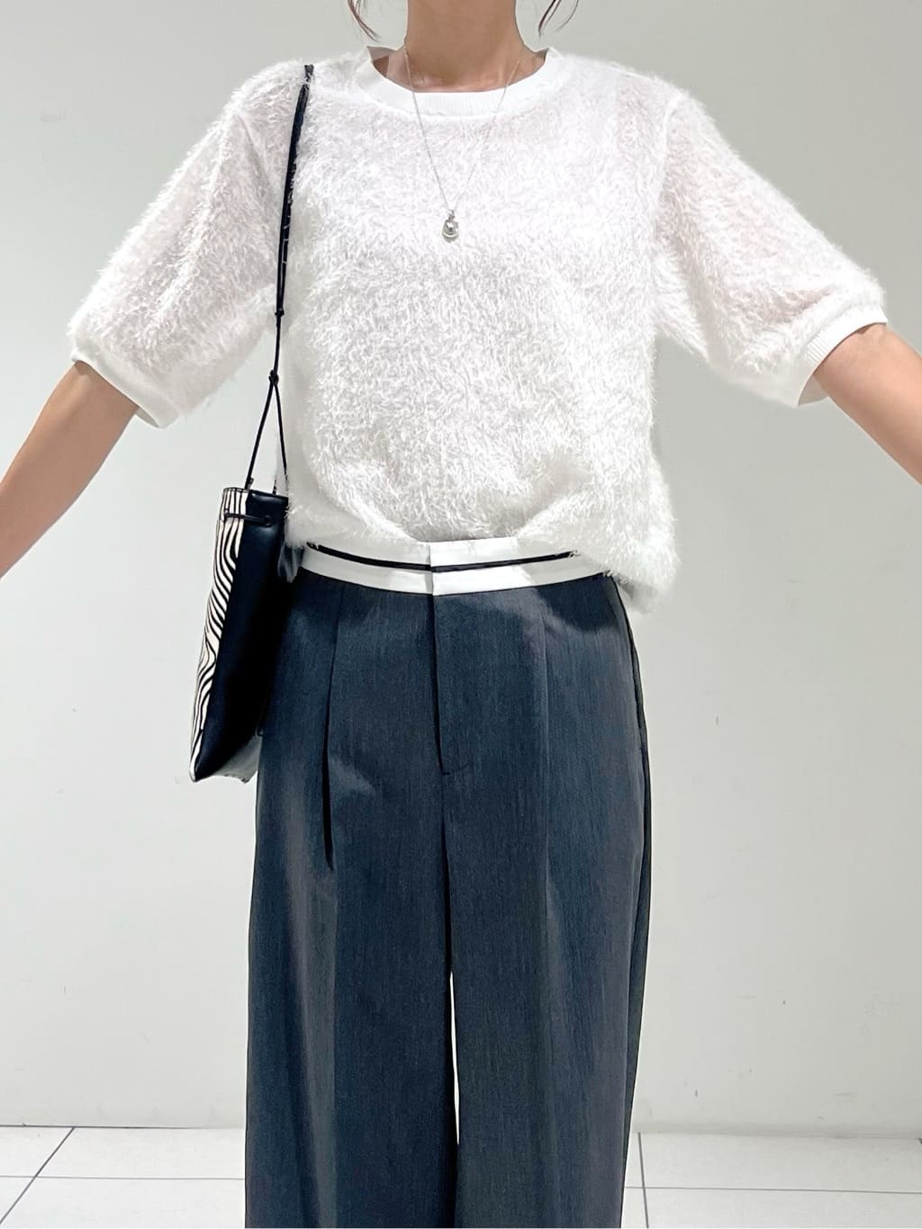 shioriさんの「INDIVI｜ヘアリージャカードトップス」を使ったコーディネート