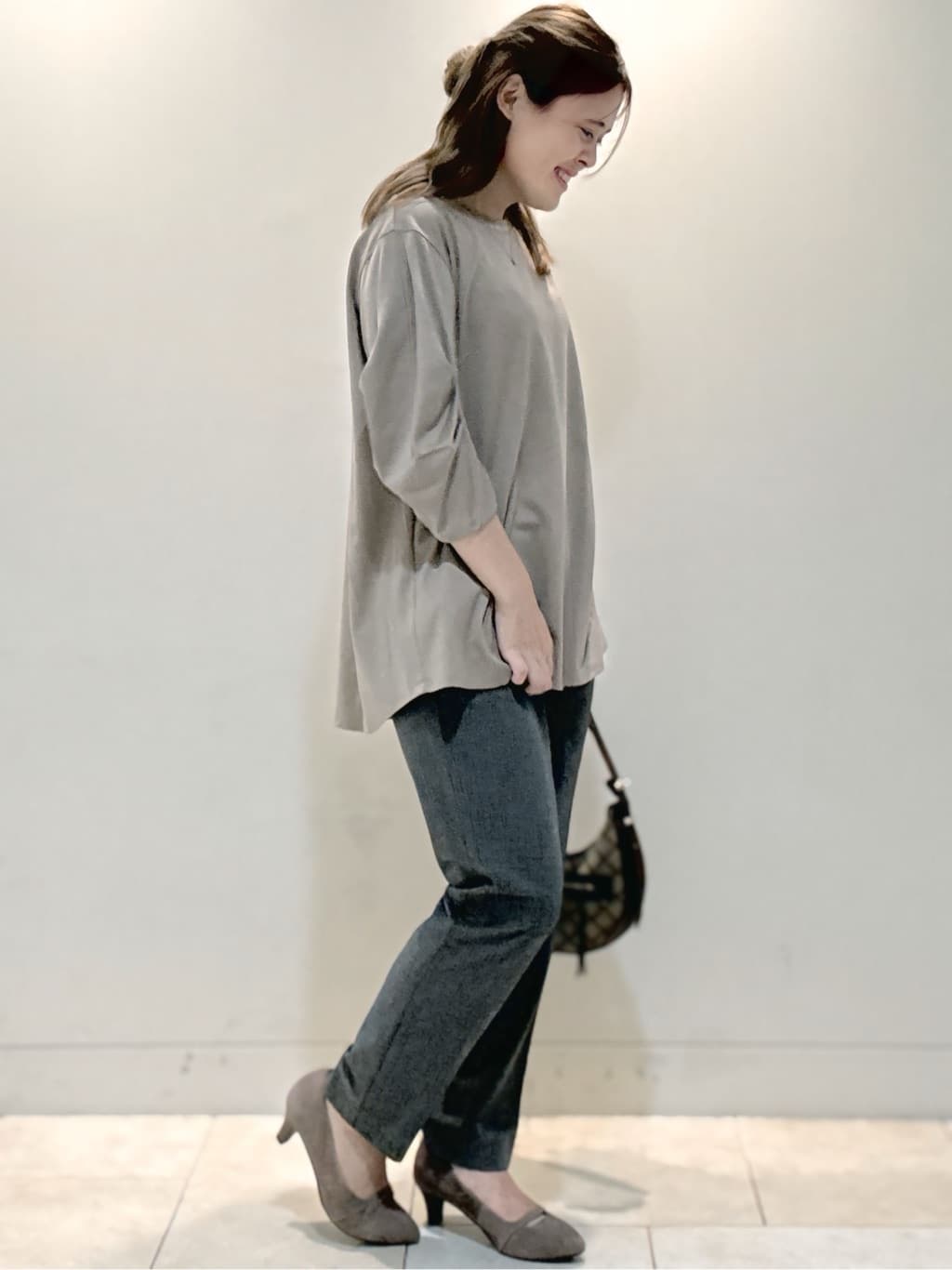 S&auml;K&iuml;さんの「Reflect｜【私のパンツ／手洗い可】ベーシックテーパードパンツ」を使ったコーディネート