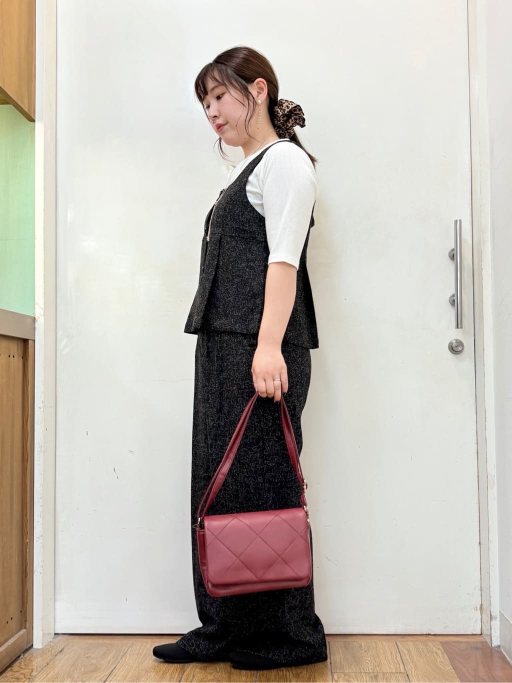 だいわさんの「SHOO･LA･RUE｜【2点セット】着るだけで決まる クラシカルなツイード調セットアップ」を使ったコーディネート
