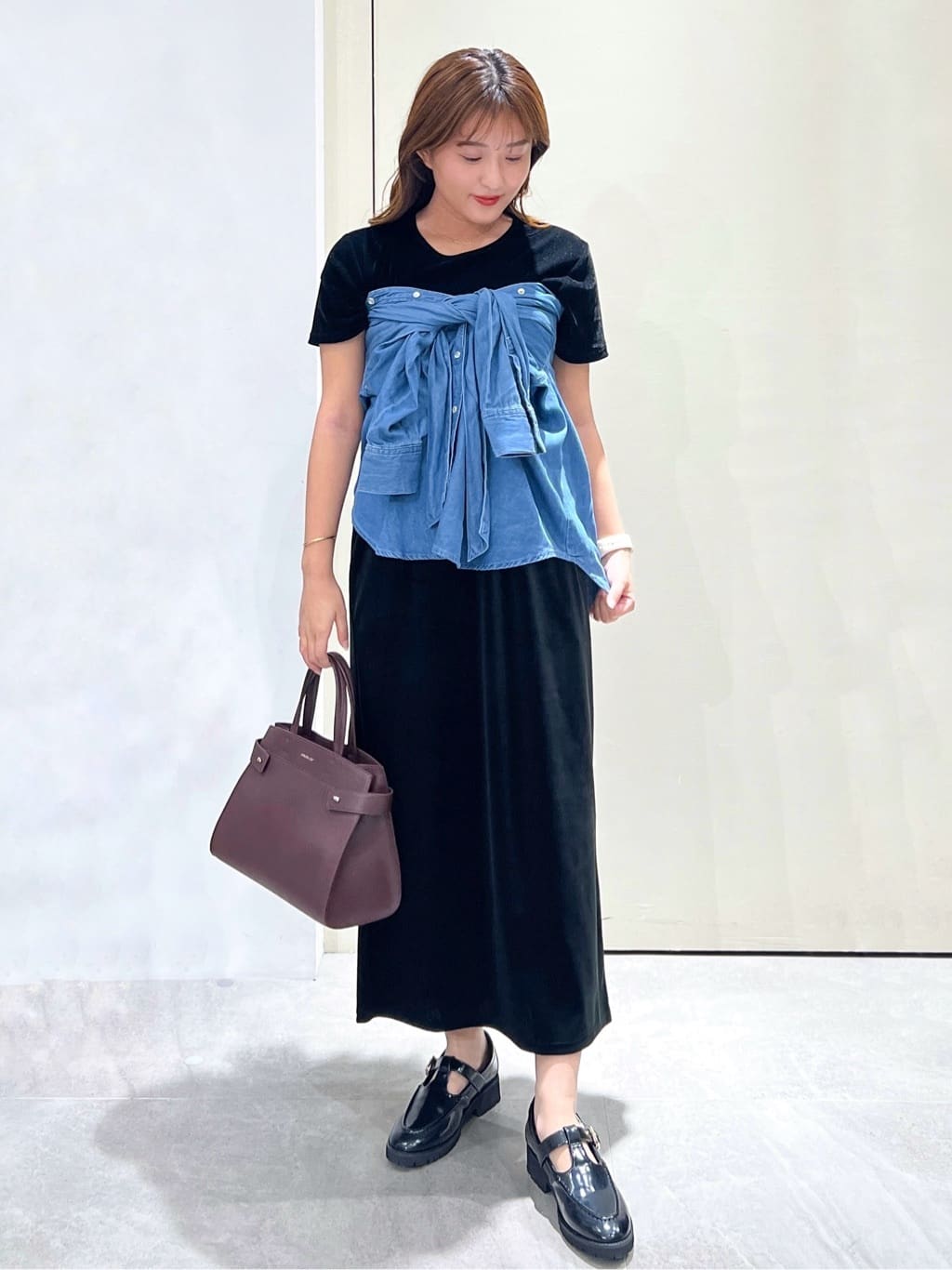 Unaさんの「OPAQUE.CLIP｜フロッキーチュールTシャツ【洗濯機洗い可】」を使ったコーディネート