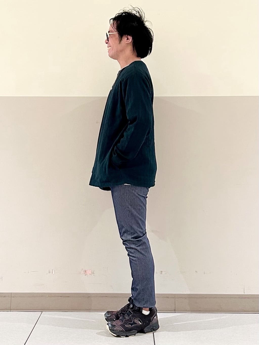 KENJI Iさんの「THE SHOP TK｜ランダムワッフル半袖Tシャツ 【洗濯機ＯＫ】」を使ったコーディネート