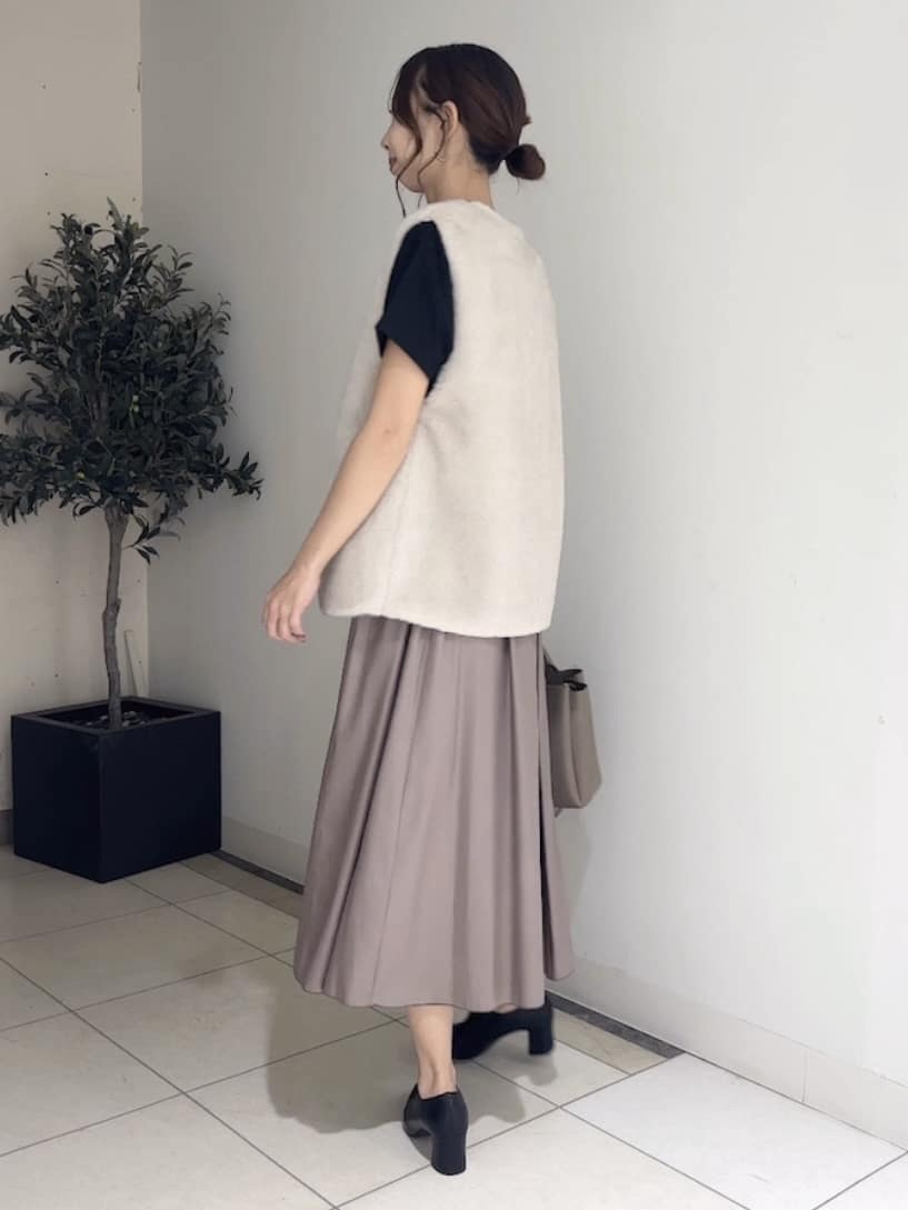 shioriさんの「INDIVI｜ミンク調フェイクファージレ」を使ったコーディネート
