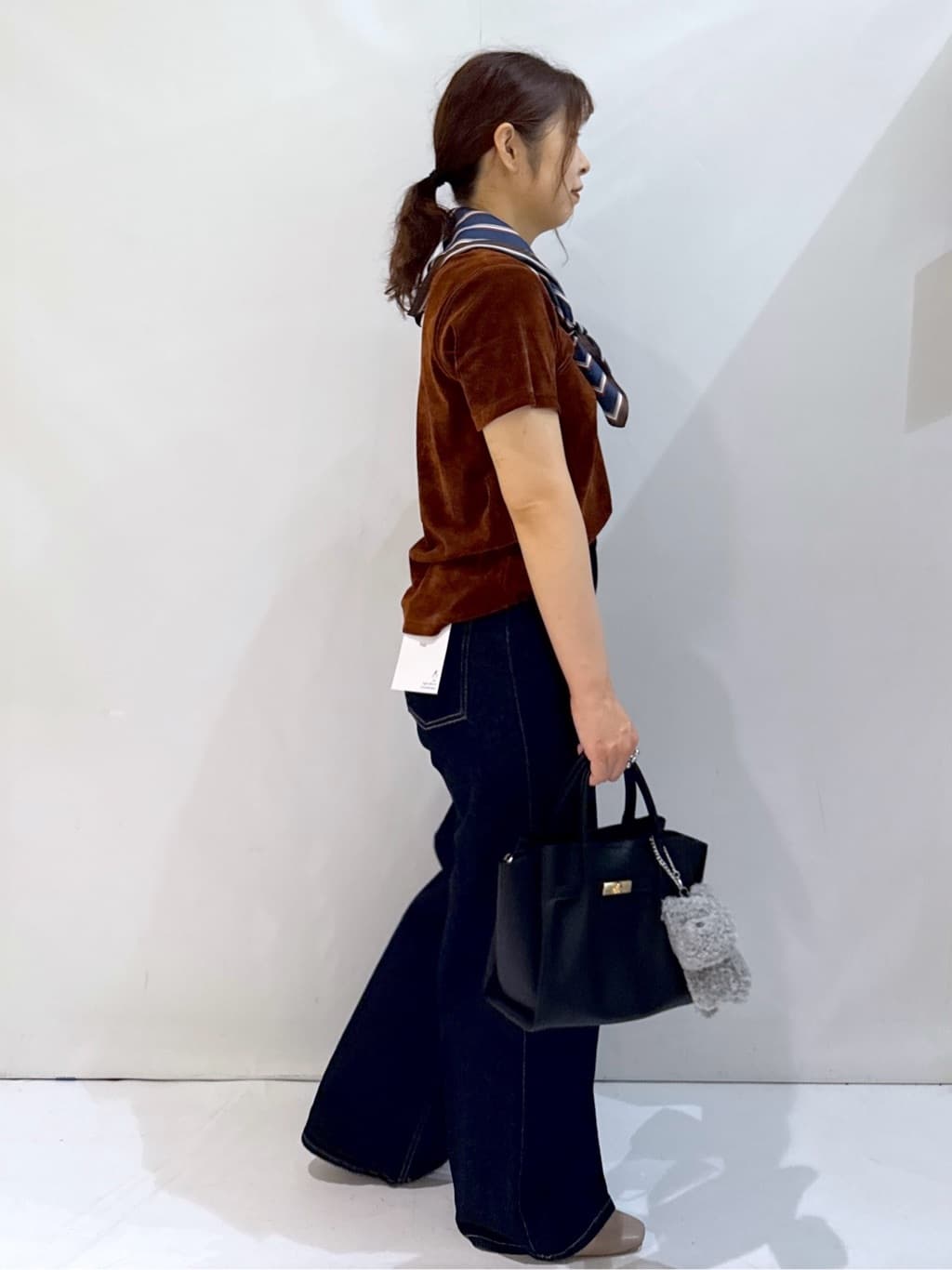 nakkoさんの「OPAQUE.CLIP｜フロッキーチュールTシャツ【洗濯機洗い可】」を使ったコーディネート