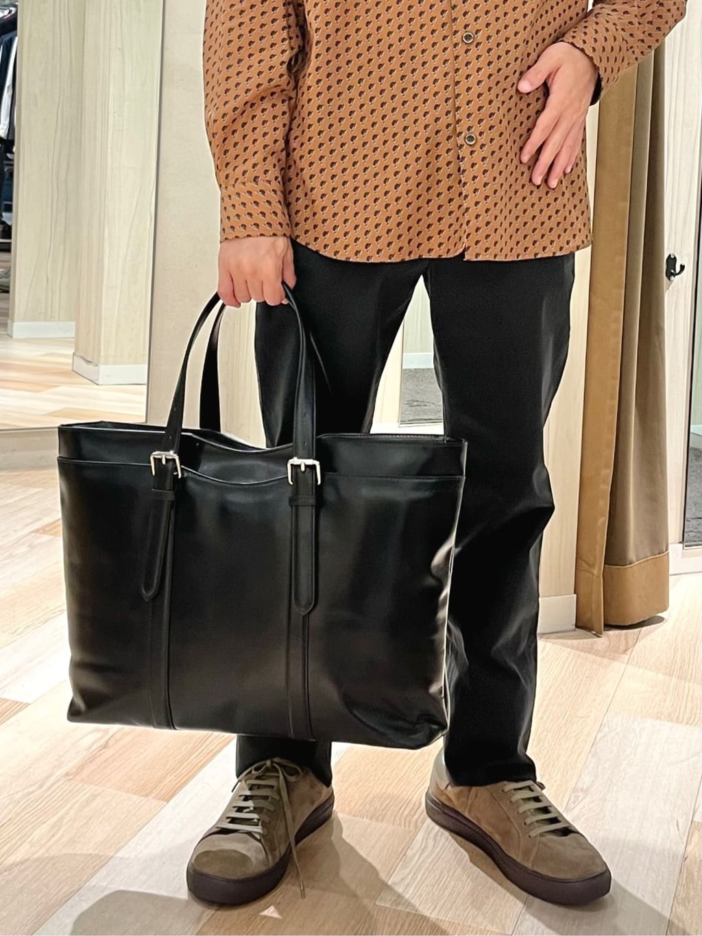 URAさんの「TAKEO KIKUCHI｜ボーラーハット柄 長袖シャツ」を使ったコーディネート