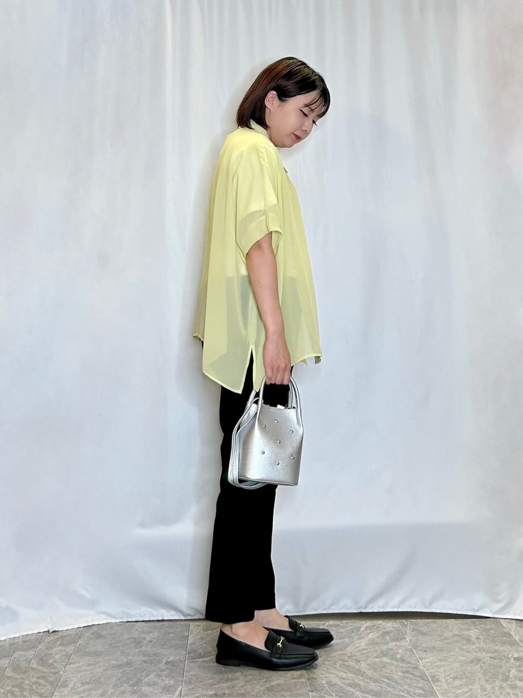 ネリさんの「SHOO･LA･RUE｜【S-LL/ひんやり/UV】選べる6柄でそれぞれ欲しくなる プリントTシャツ」を使ったコーディネート