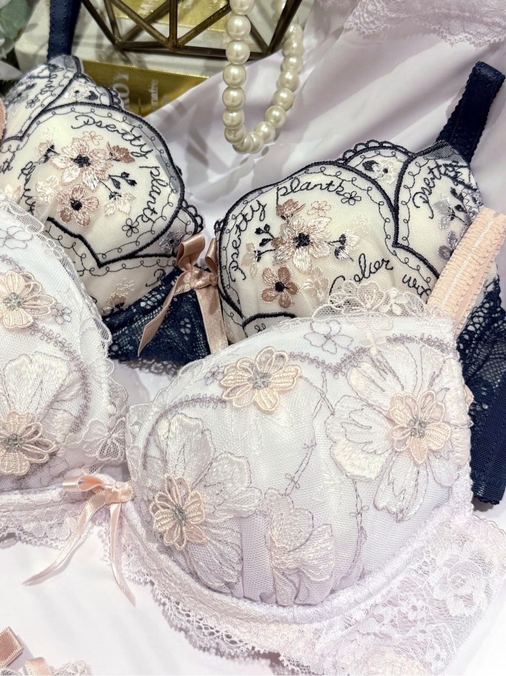 maiさんの「Risa Magli｜フェリーチェ ブラジャー （D-F） ＜サイドシェイプ＞」を使ったコーディネート