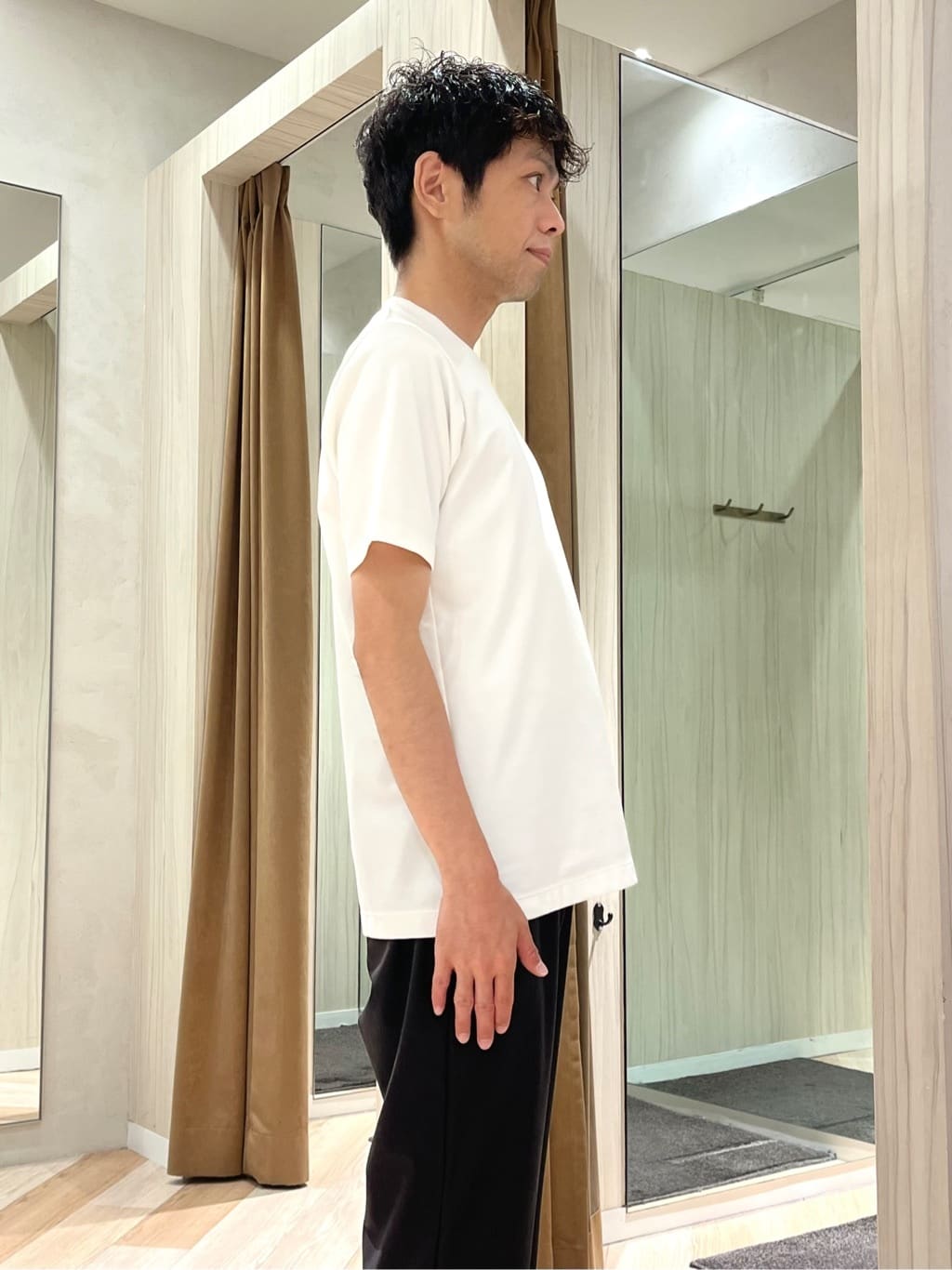 URAさんの「TAKEO KIKUCHI｜マイクロファイバークロスボディバッグ」を使ったコーディネート