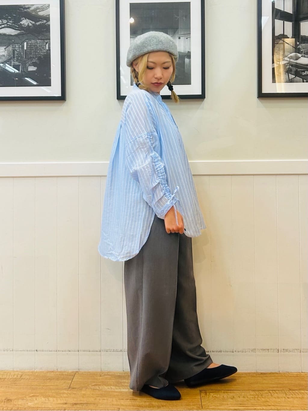 あんこさんの「SHOO･LA･RUE｜【S-LL】程よい透け感 ストライプ柄 お袖ギャザーデザインシャツ」を使ったコーディネート