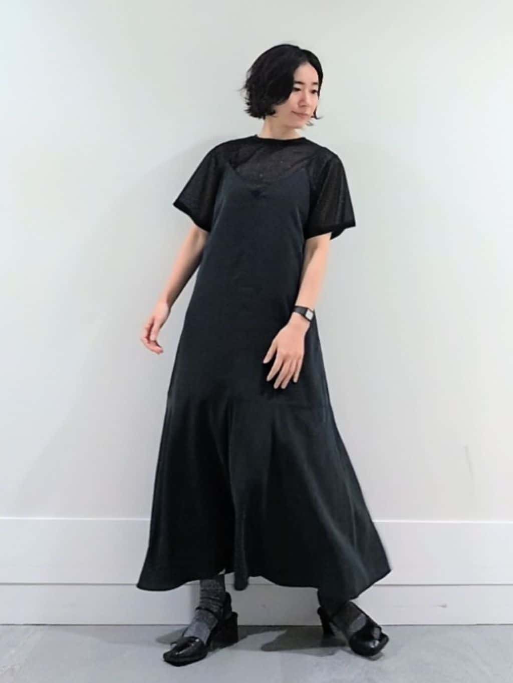 ミズタさんの「UNTITLED｜【洗える】ラメシアーTシャツ」を使ったコーディネート