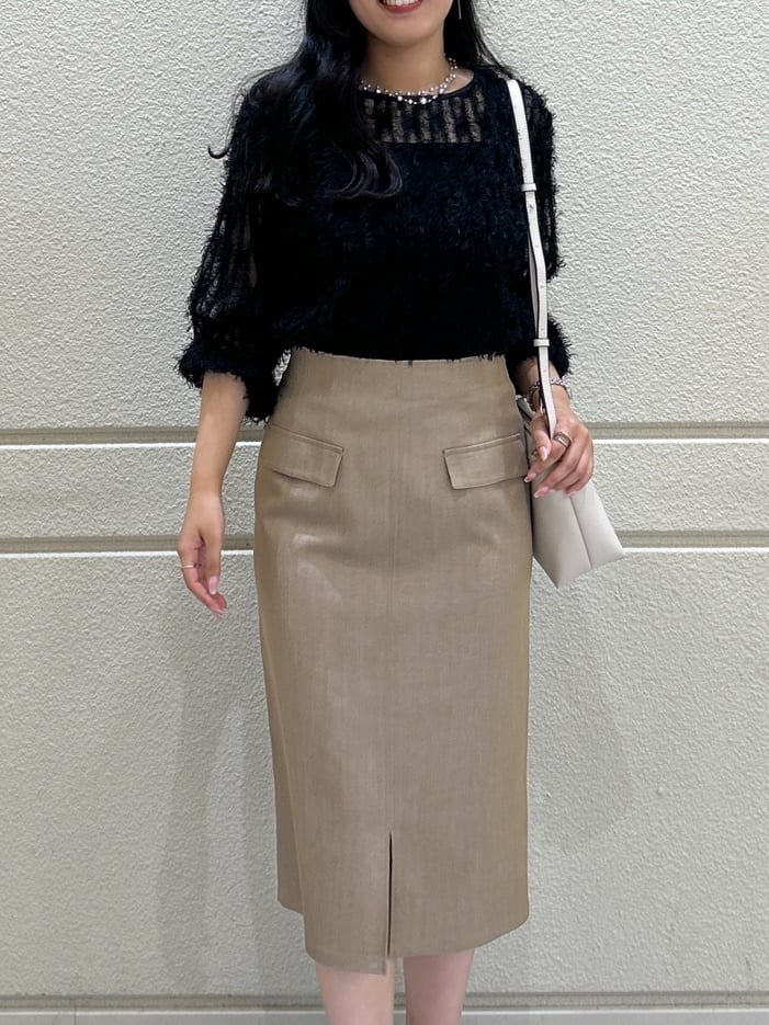Momokaさんの「COUP DE CHANCE｜【手洗い可／日本製】フェザーチュールのブラウス」を使ったコーディネート