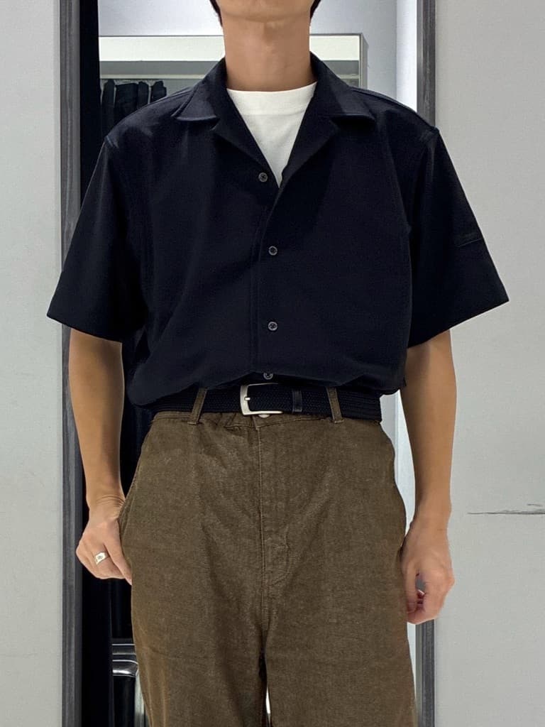 わいずみさんの「TAKEO KIKUCHI｜【COOL CITY WEAR】エアートール オープンカラーシャツ /接触冷感・通気性」を使ったコーディネート