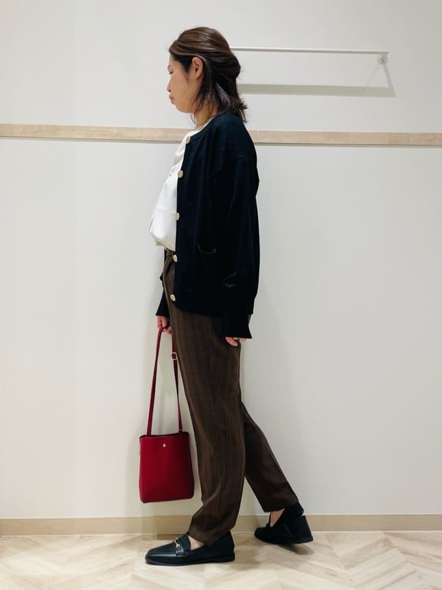 c_h_i_k_aさんの「SHOO･LA･RUE｜【S-LL/セットアップ可/ひんやり】きちんと見えで上品 お袖タック スキッパーブラウス」を使ったコーディネート