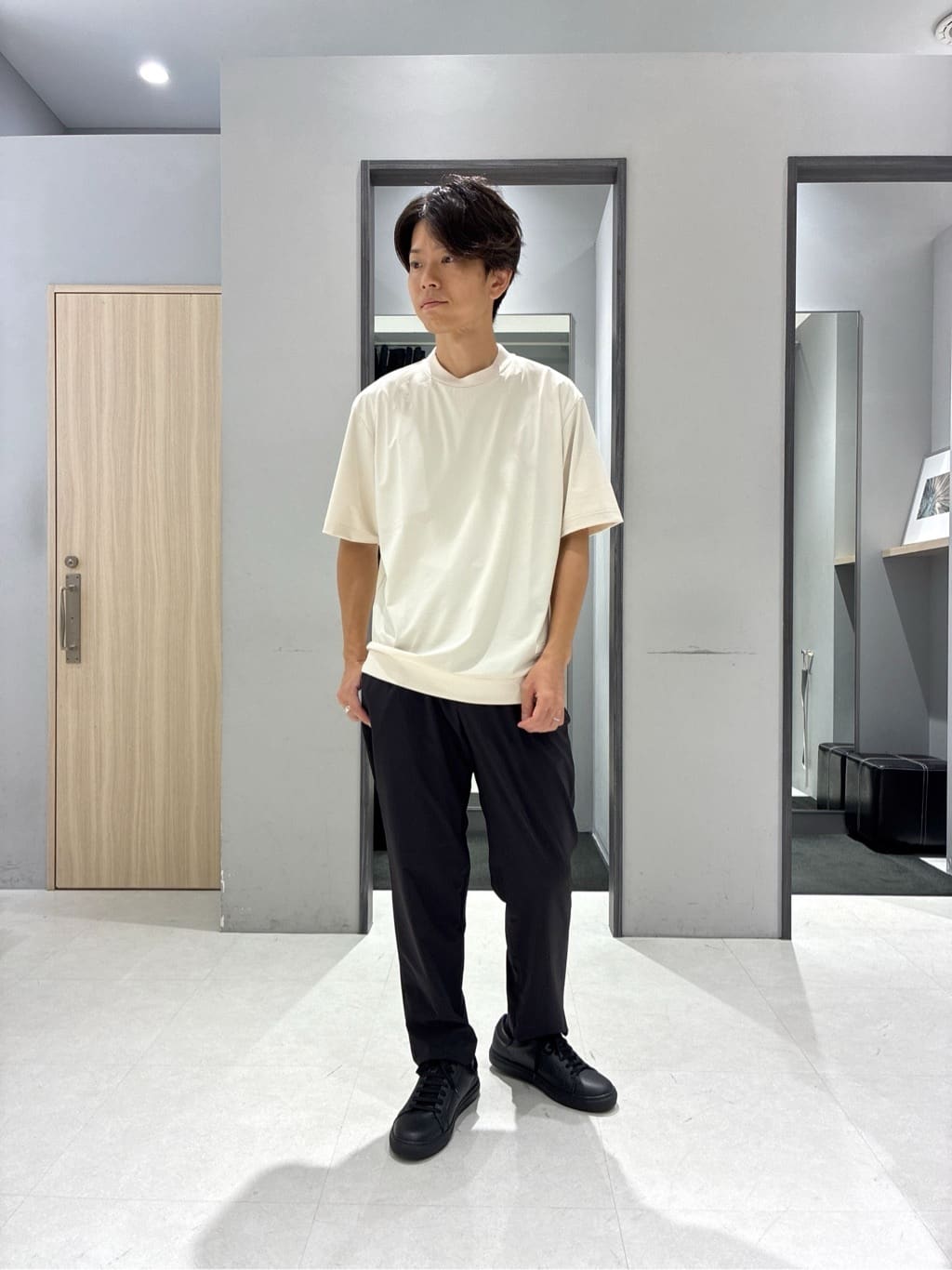 わいずみさんの「TAKEO KIKUCHI｜【COOL CITY WEAR】DotAir（R）サッカー シャツ」を使ったコーディネート