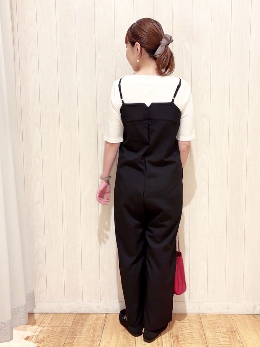 あいこさんの「SHOO･LA･RUE｜【S-LL】女性らしさ漂うハートネック テレコ5分袖トップス」を使ったコーディネート