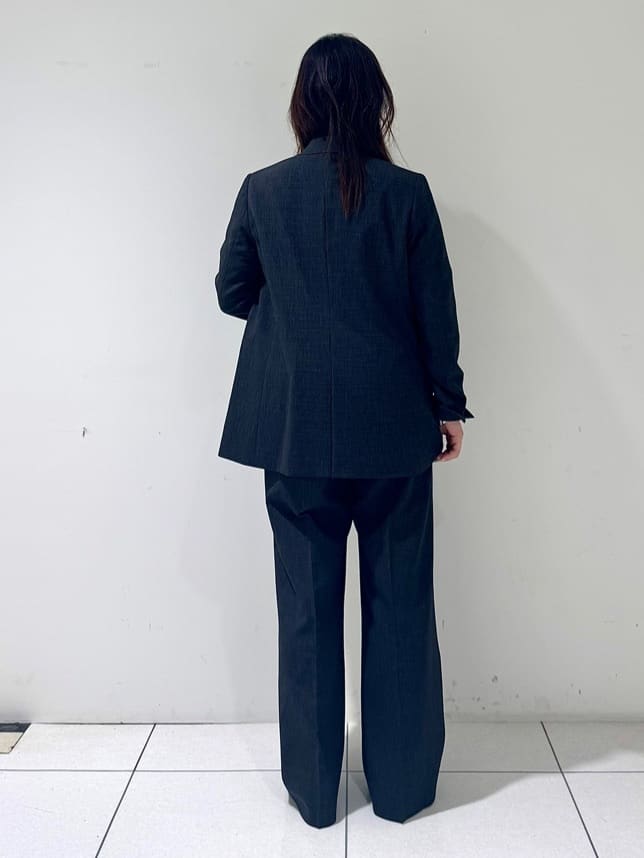 そんさんの「INDIVI｜【洗える／セットアップ可能】凹凸ストレッチ素材ダブルジャケット」を使ったコーディネート