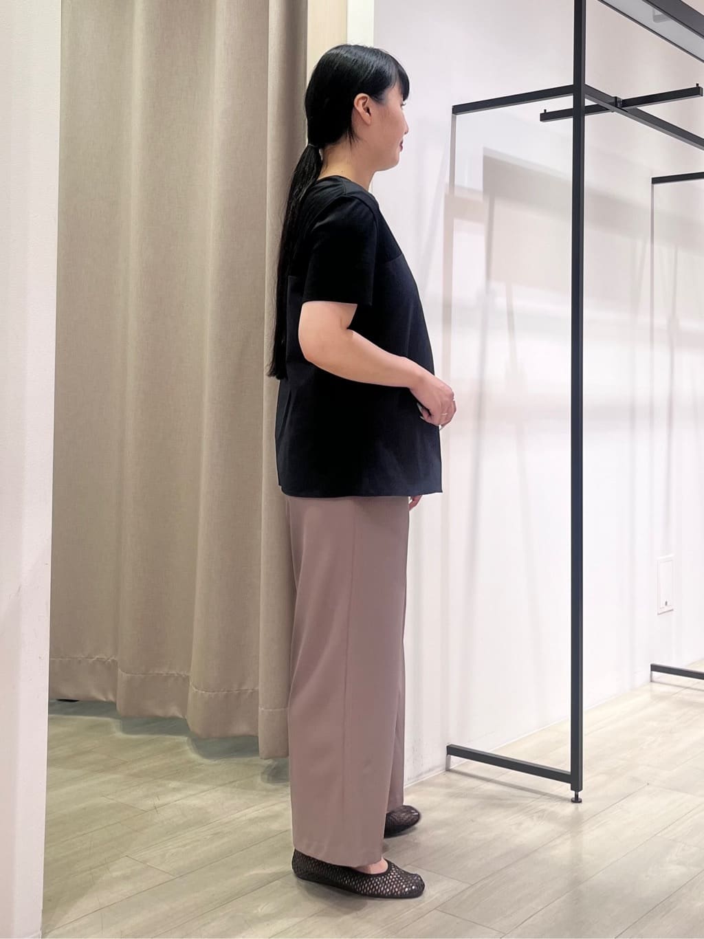 hasuさんの「INDIVI｜【洗える】ビスチェレイヤード風トップス」を使ったコーディネート