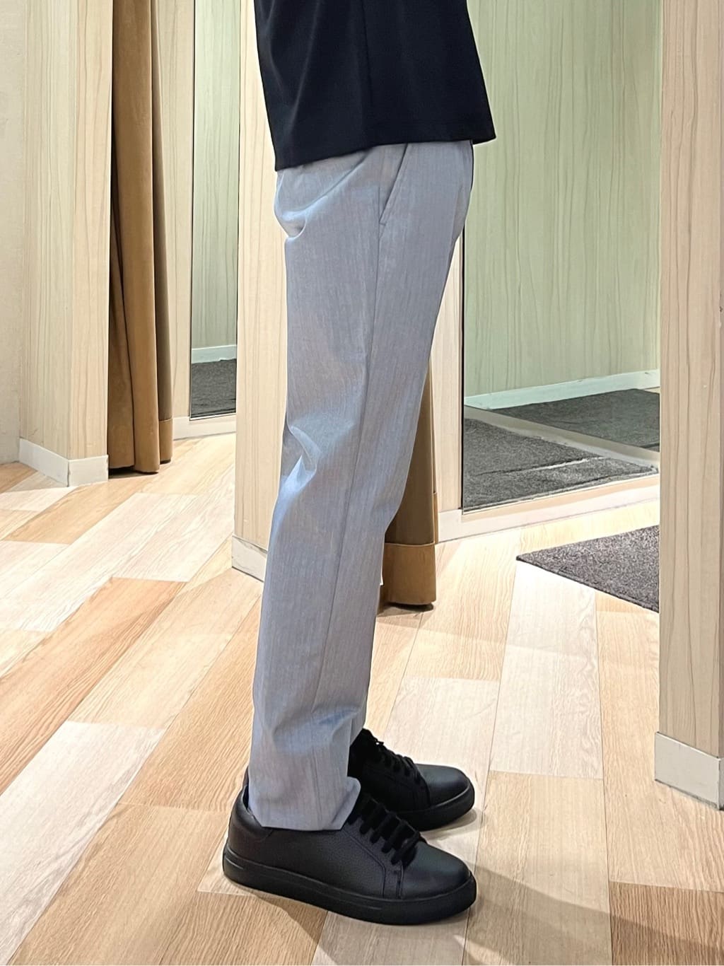 URAさんの「TAKEO KIKUCHI｜【全7サイズ&times;8色展開！】トップマルチヘリンボン パンツ」を使ったコーディネート