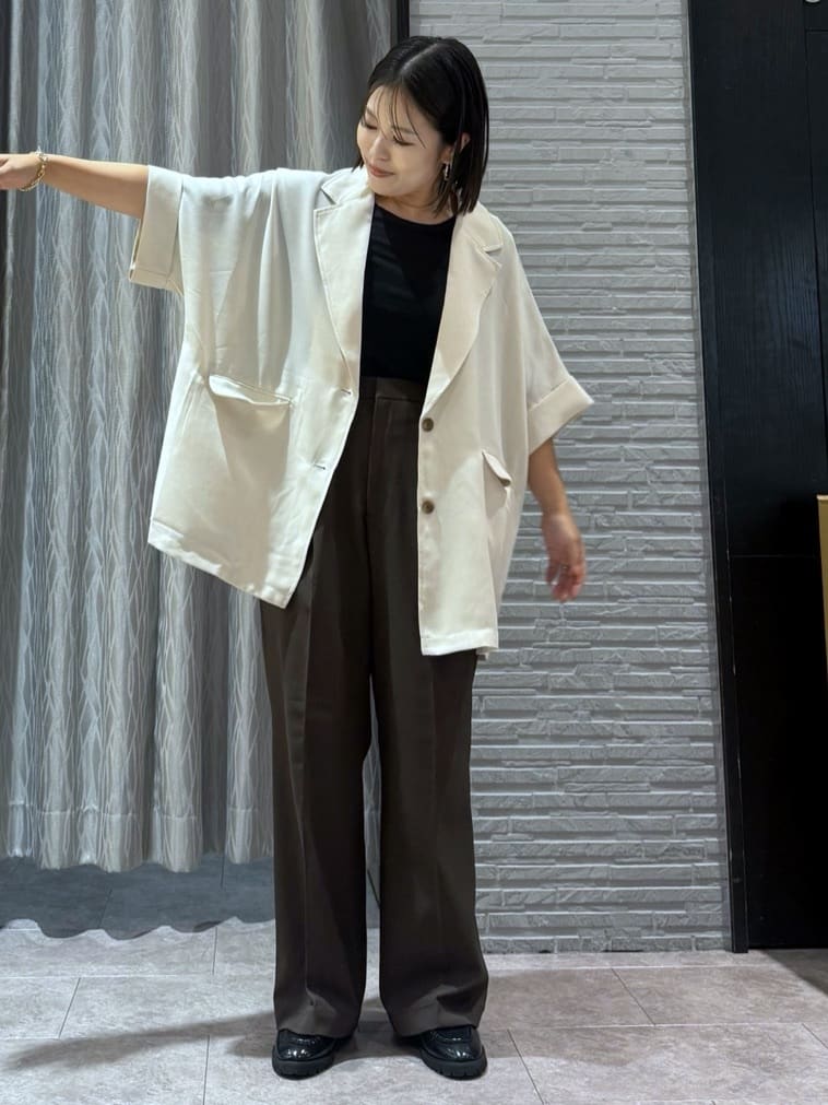 chさんの「THE SHOP TK｜ドルマン半袖ジャケット【洗える】」を使ったコーディネート