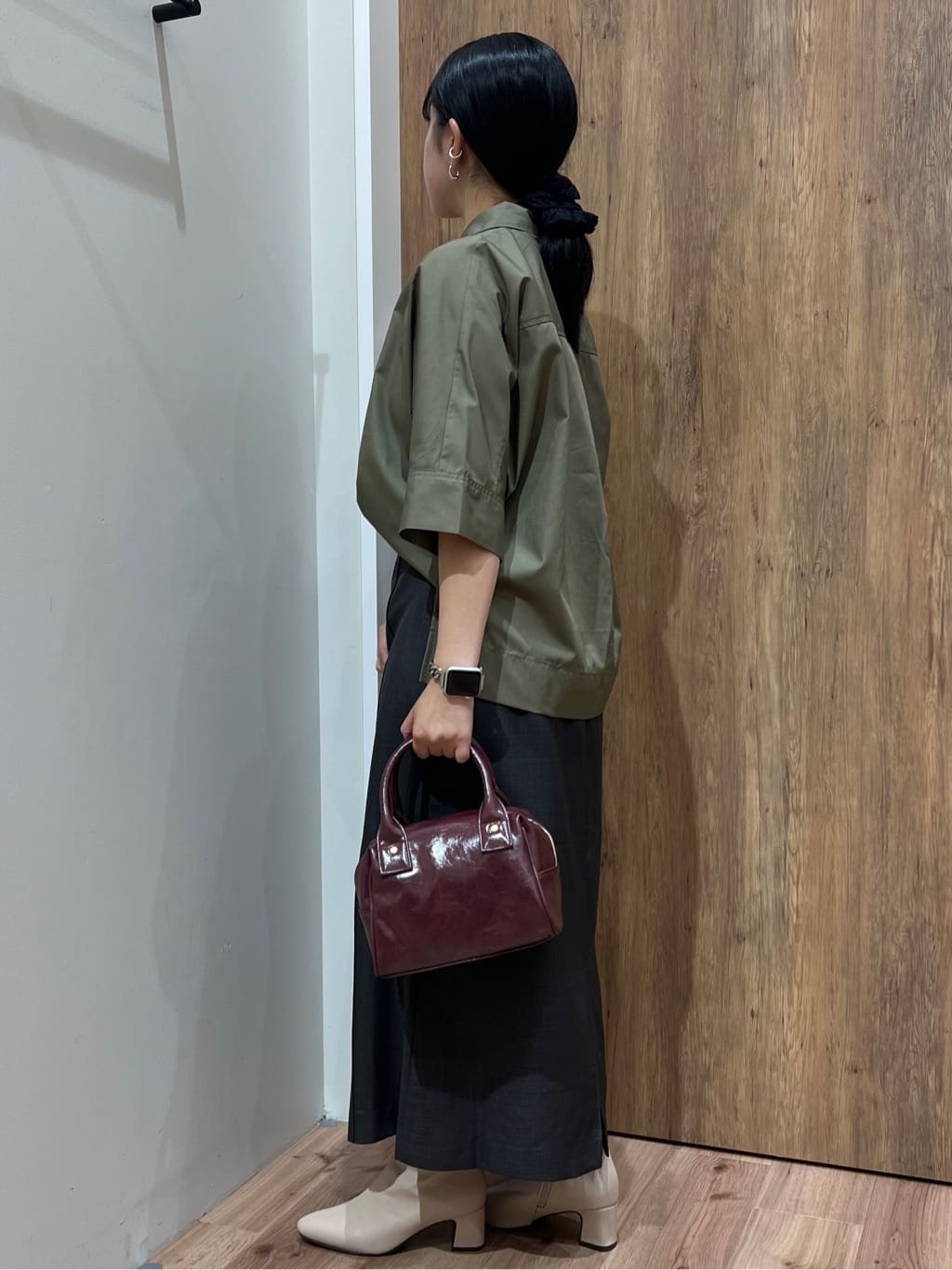 Reinaさんの「grove｜【カセット服】洗えるストレートシルエットスカート」を使ったコーディネート